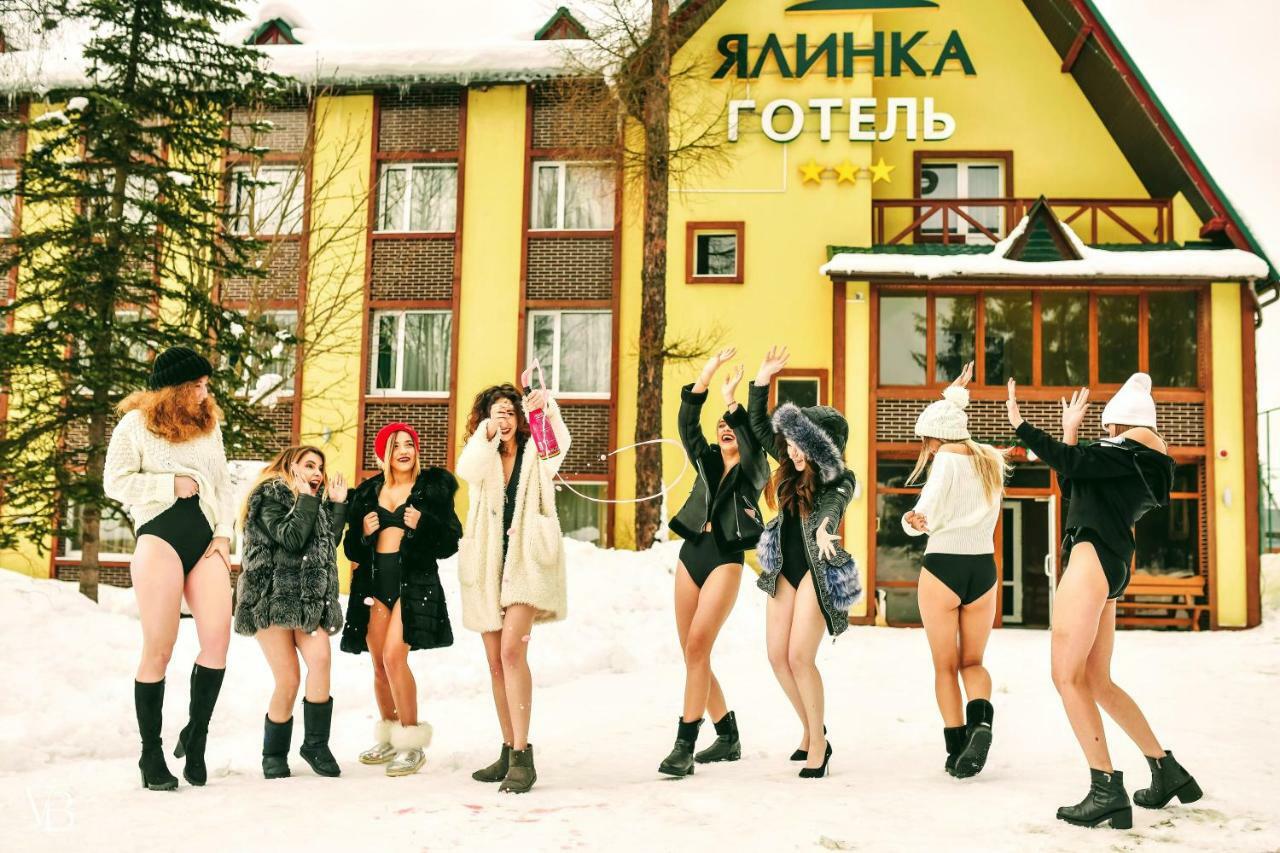 Ялинка Готель Vyshkiv Esterno foto